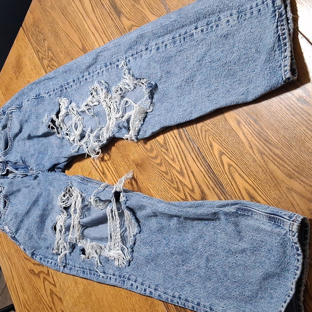 AMERICAN EAGLE Jeans Women 6 SHORT BAGGY Distressed Denim Preowned Used